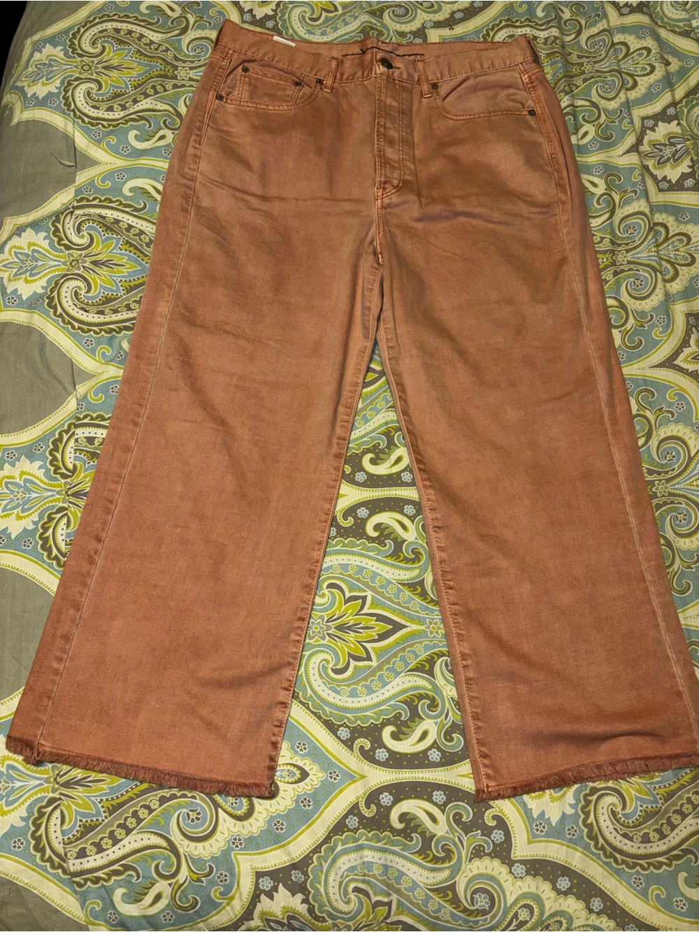NWT American Eagle Outfitters High-Rise Jeans